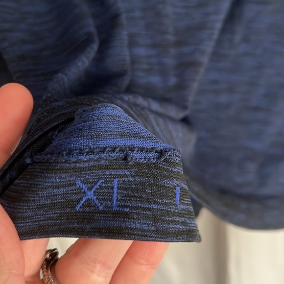 Lululemon Men’s Metal Vent Tech Half Zip Mineral Blue Navy Size XL - Picture 3 of 4